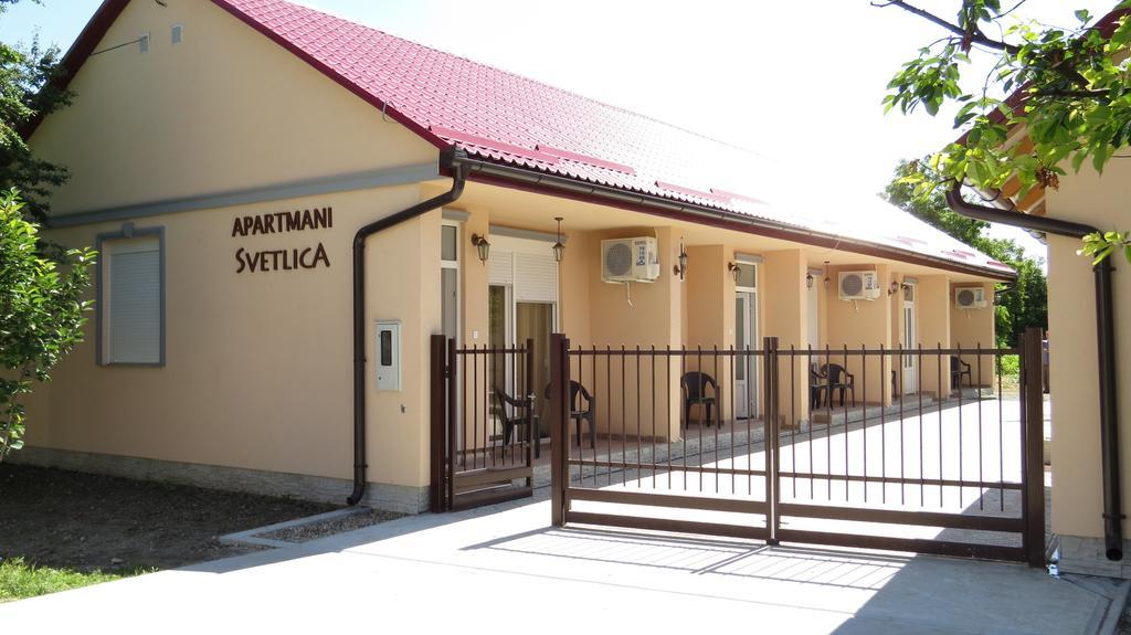 Apartments Svetlica Backi Petrovac Zewnętrze zdjęcie